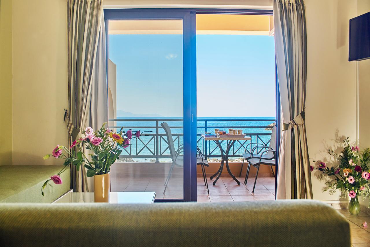 Nanakis Beach Apartments Stavrós Екстериор снимка