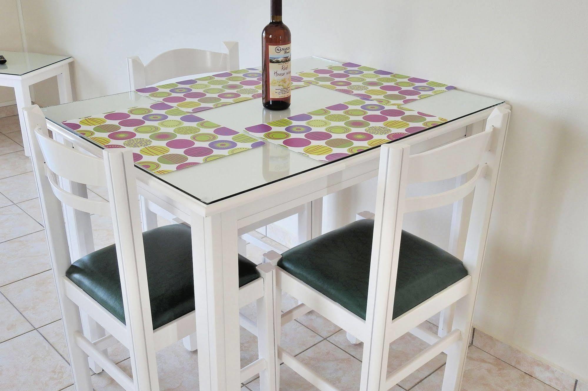 Nanakis Beach Apartments Stavrós Екстериор снимка